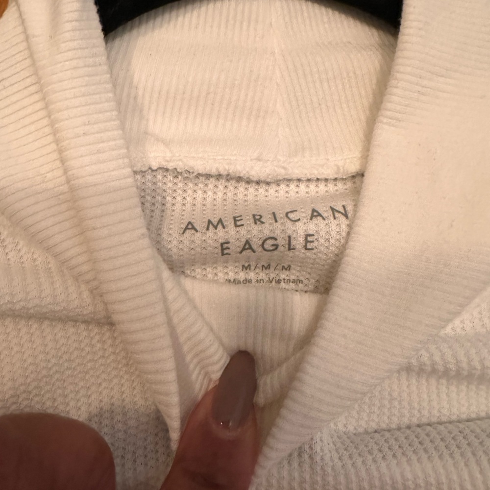 American Eagle Cream Knit Top